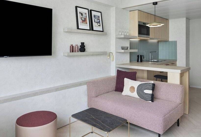 هتل Residence Inn By Marriott Geneva City Nations