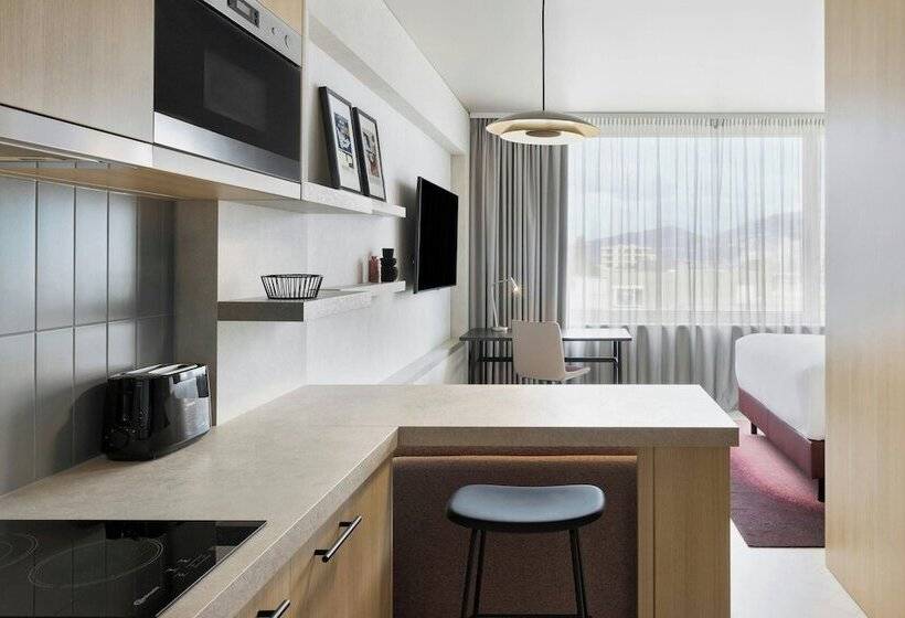 هتل Residence Inn By Marriott Geneva City Nations