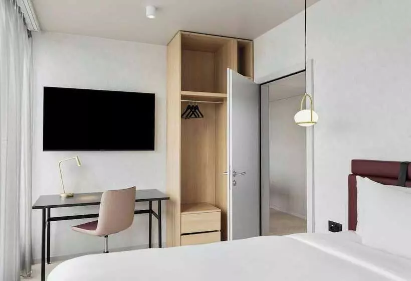 هتل Residence Inn By Marriott Geneva City Nations