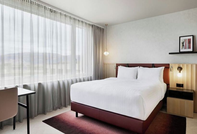 هتل Residence Inn By Marriott Geneva City Nations