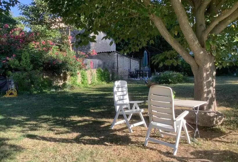 ペンション La Maison Du Bonheur