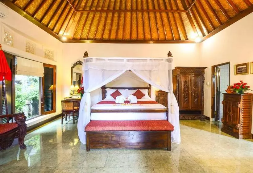 ペンション Tirta Ayu Hotel And Restaurant