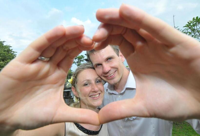 膳宿费 Tirta Ayu Hotel And Restaurant