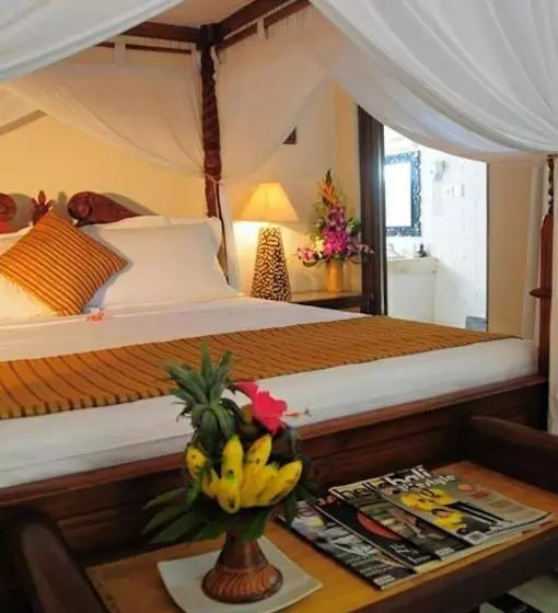 ペンション Tirta Ayu Hotel And Restaurant