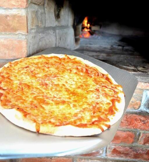 Tekergő Motel és étterem