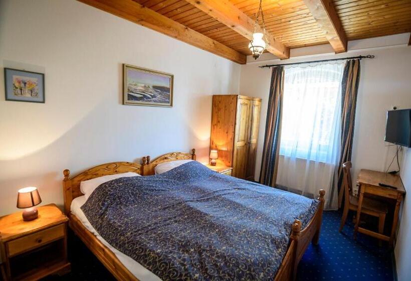 Tekergő Motel és étterem