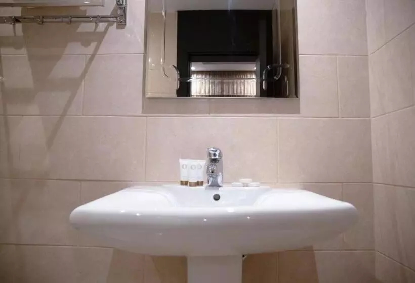 Terrace Furnished Apartments Fintas 2