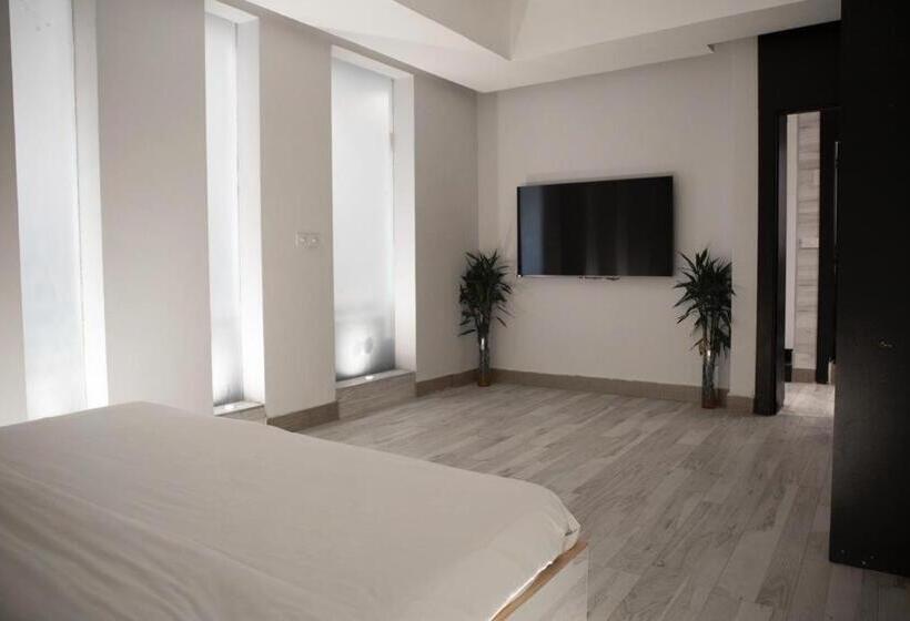 Terrace Furnished Apartments Fintas 2