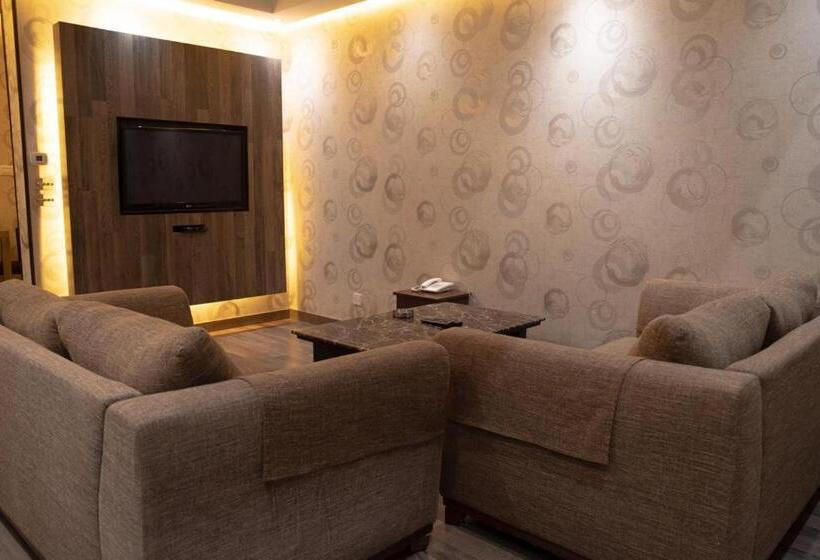 Terrace Furnished Apartments Fintas 2