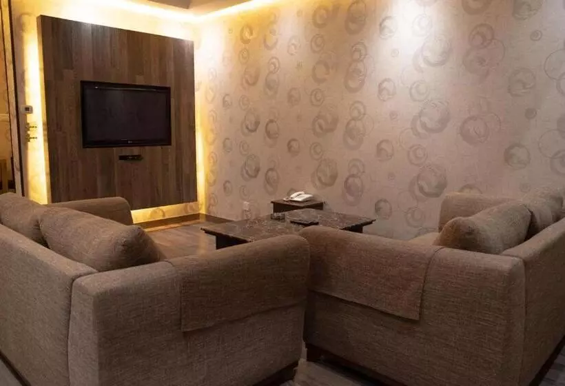 Terrace Furnished Apartments Fintas 2