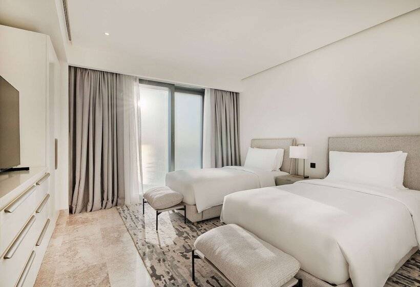 Отель Grand Hyatt Kuwait Residences