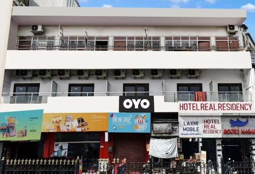 ホテル Real Residency