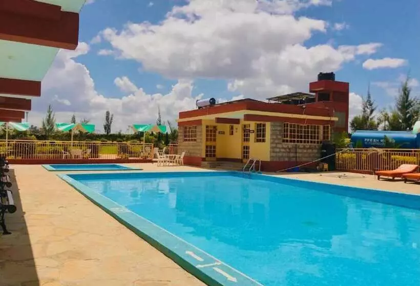 هتل The Lukenya Resort