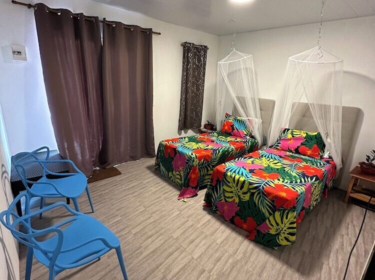 پانسیون Fare Mahai