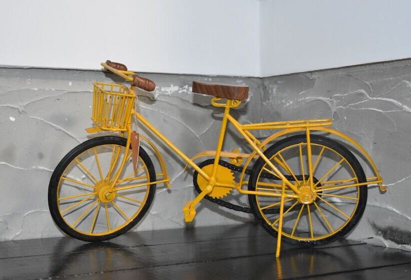 مسافرخانه Calizo Vip Guest House