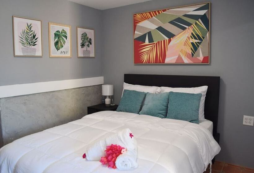 مسافرخانه Calizo Vip Guest House