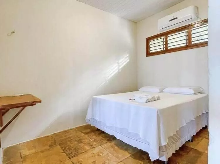 簡易ホテル Pousada Estrela Peroba