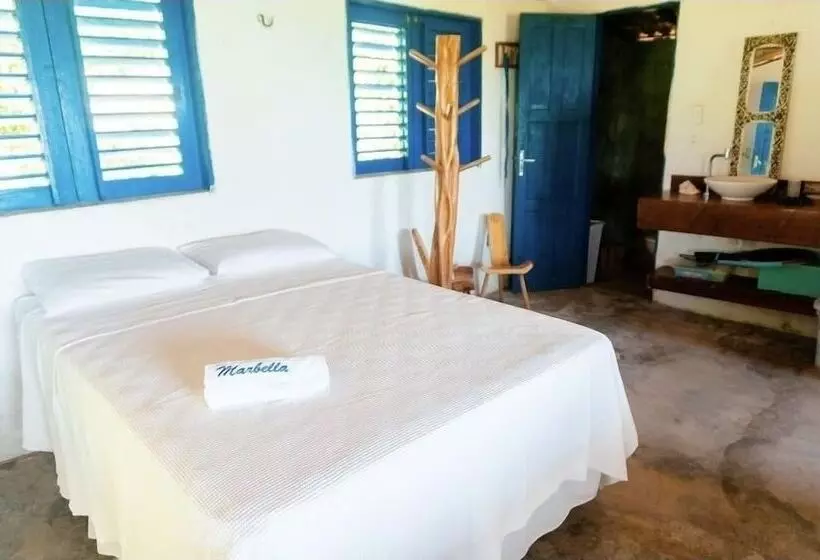 簡易ホテル Pousada Estrela Peroba