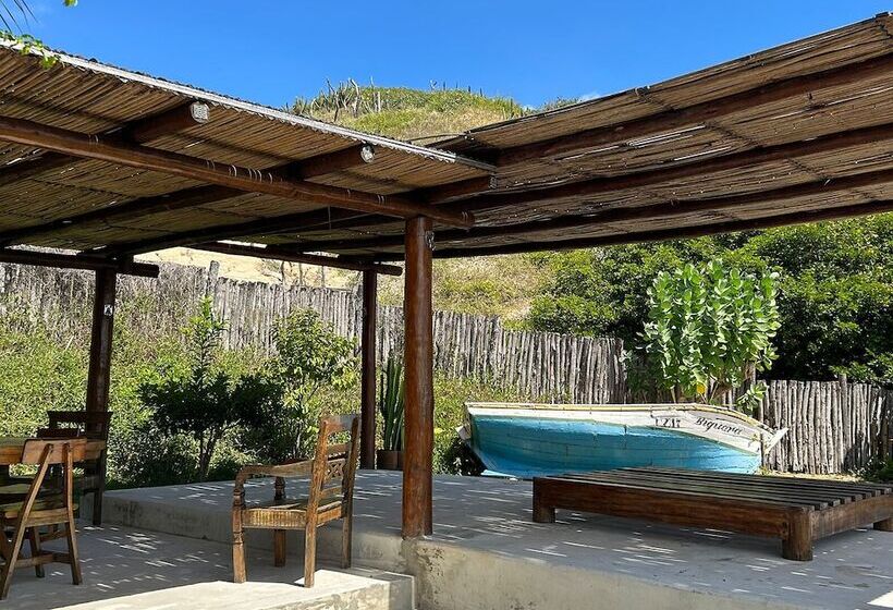 簡易ホテル Pousada Estrela Peroba