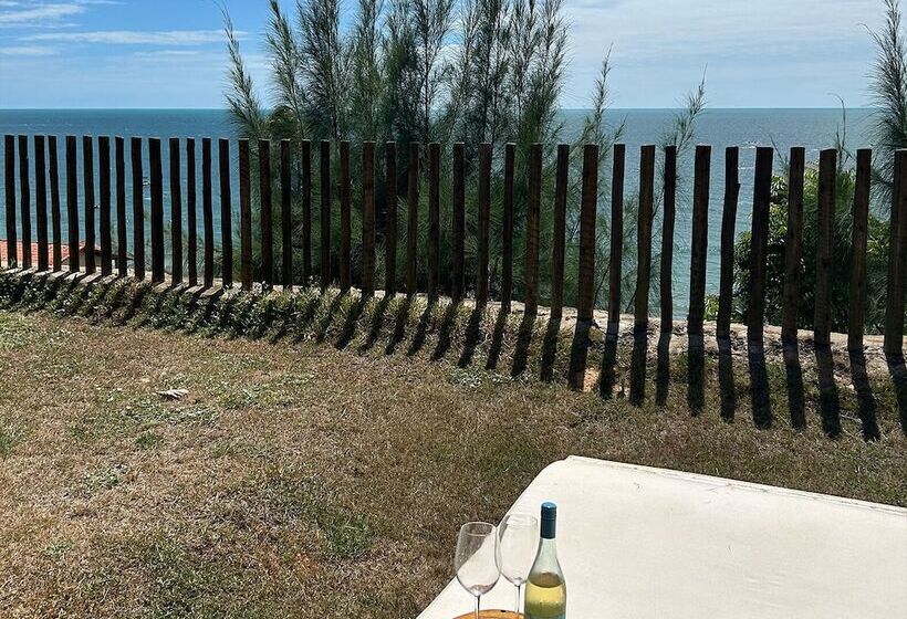 簡易ホテル Pousada Estrela Peroba