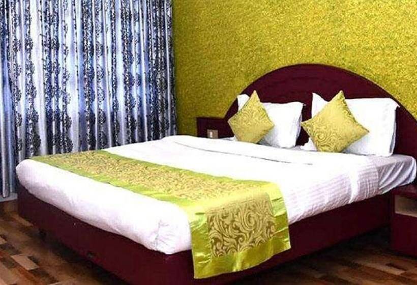 Fabhotel Eden Garden