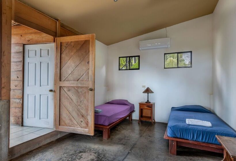 هتل Esencia Nativa