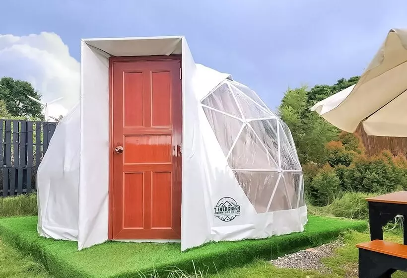 Hotelli Glamping Hill Khaoyai