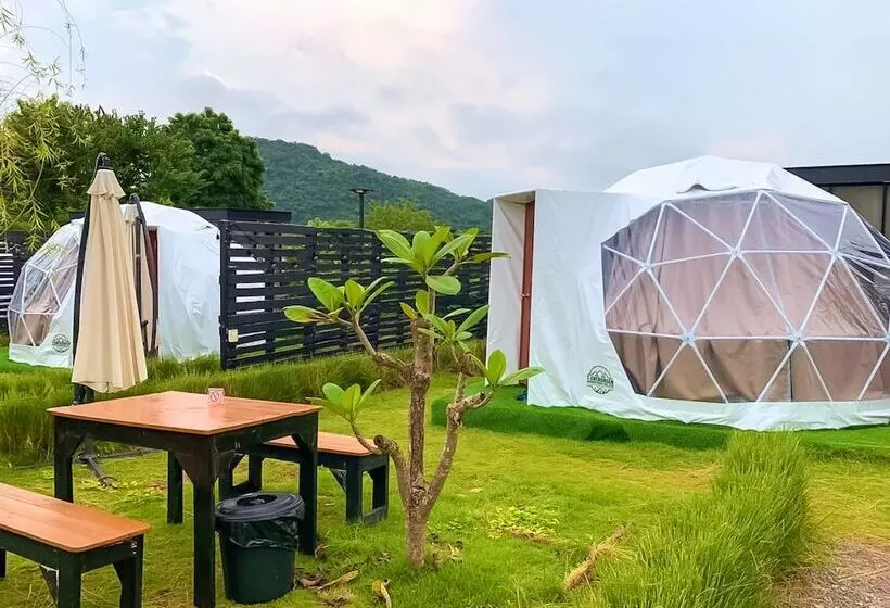 Hotelli Glamping Hill Khaoyai