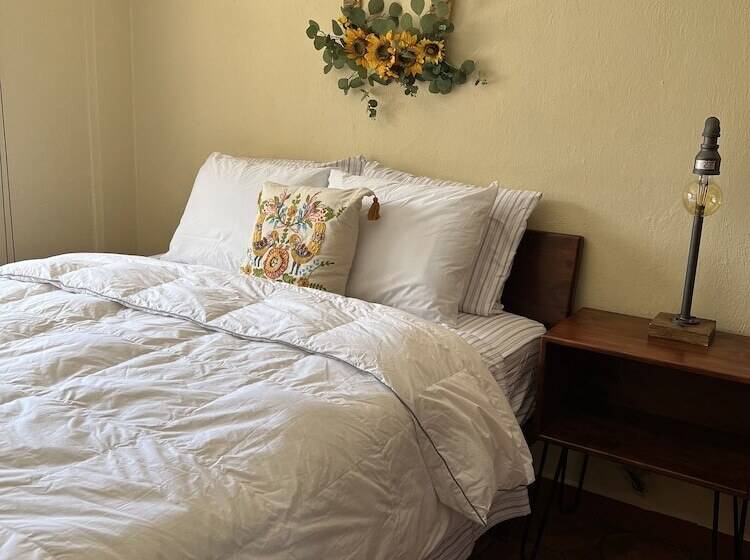 Hotel Hacienda Santa Ana Lodging