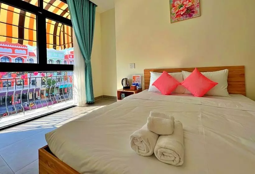 هتل Hanz Zen Riverfront Powermia