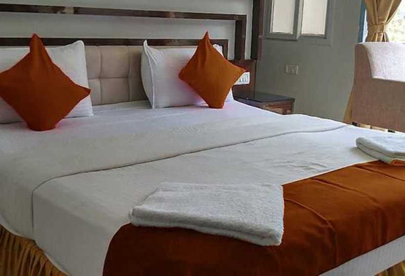 ホテル Mannat By Fab