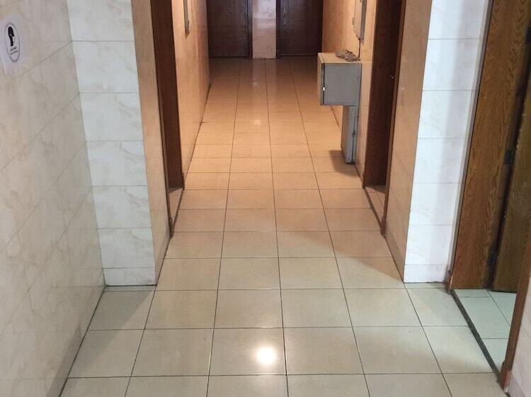 هتل Q Economic Rooms