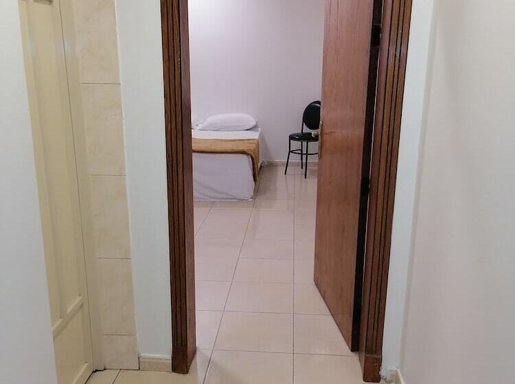 هتل Q Economic Rooms