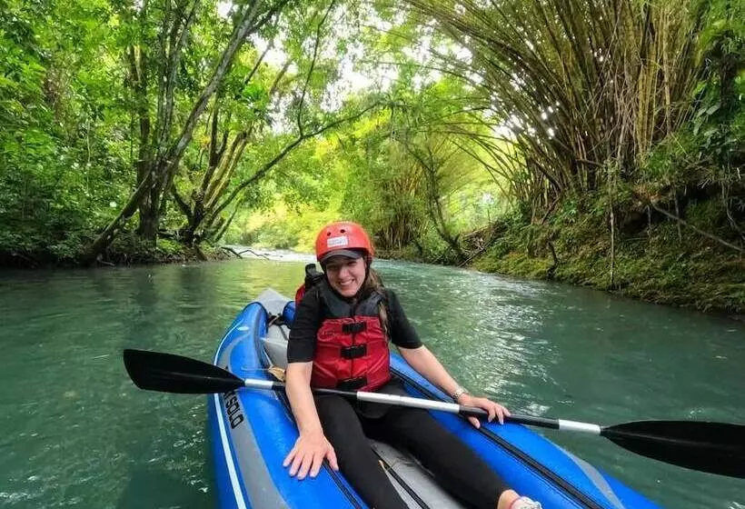 ホテル Rio Celeste To Know