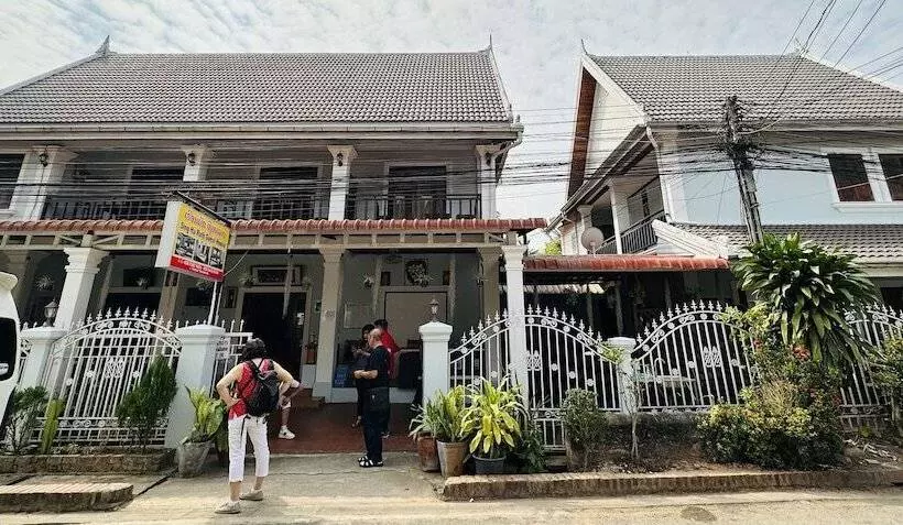 ホテル Singharat Boutique House