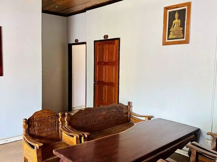 ホテル Singharat Boutique House