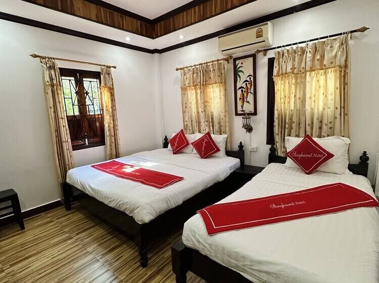 בית מלון כפרי Singharat Boutique House