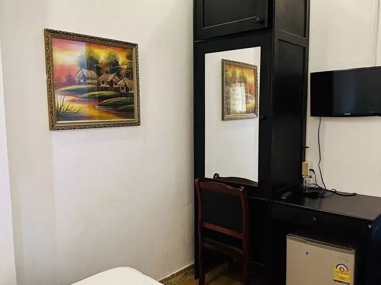ホテル Singharat Boutique House