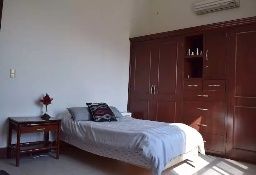 ペンション Casa Compartida En Chipinque
