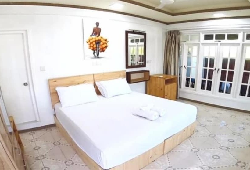 بنسيون Go Surf Maldives