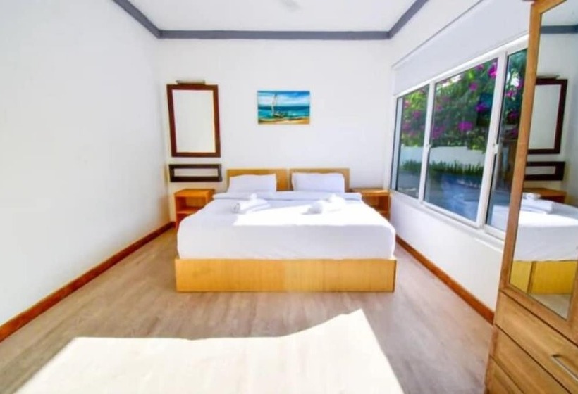 بنسيون Go Surf Maldives