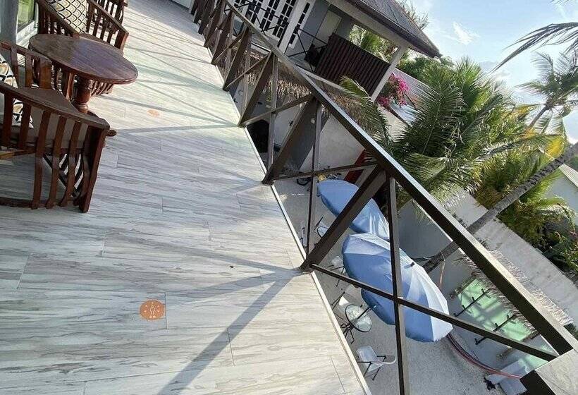 بنسيون Go Surf Maldives