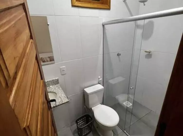 Majatalo Conforto E Sossego: Chalés à Minutos Da Praia