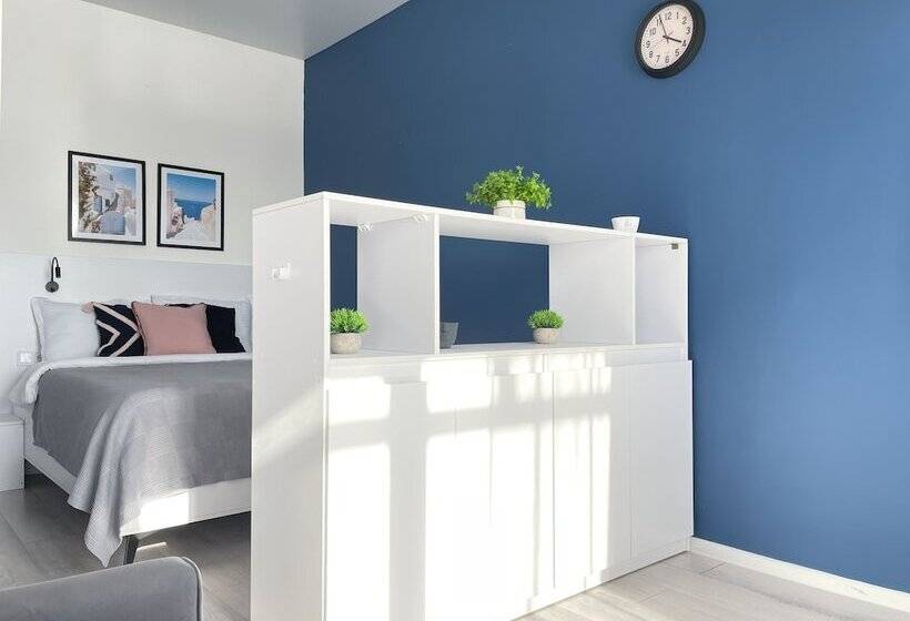 Seven City Apartments