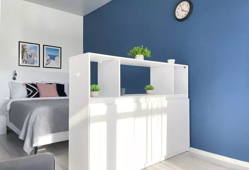 Seven City Apartments