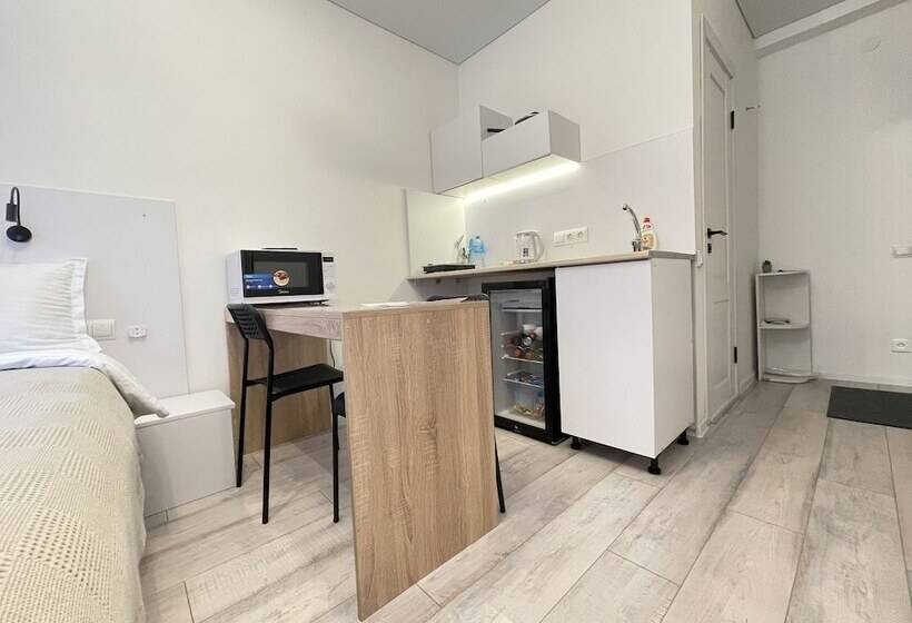 Seven City Apartments