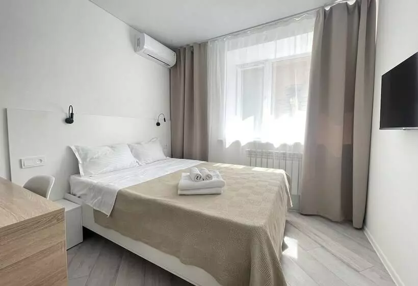 Seven City Apartments