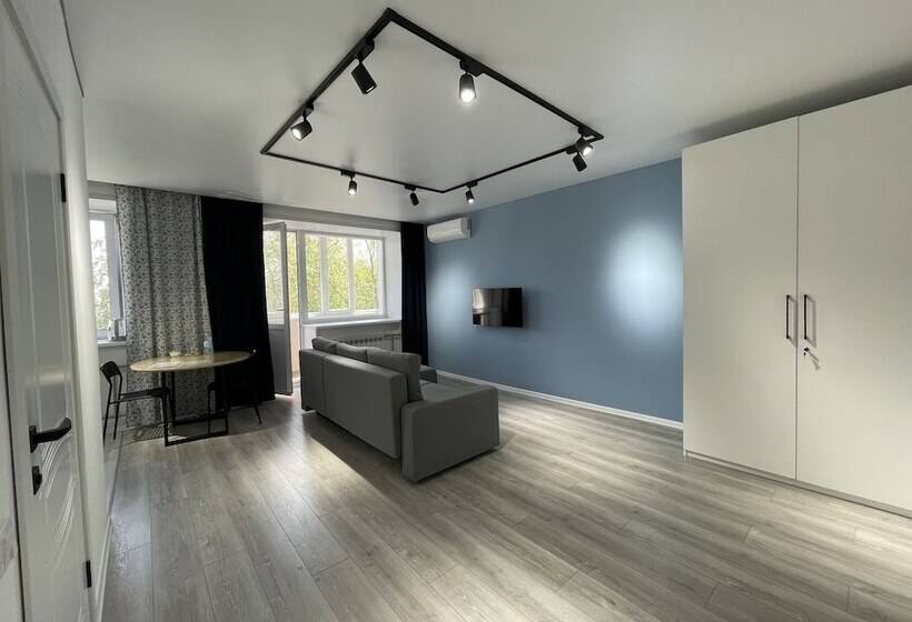 Seven City Apartments