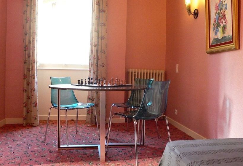 مبيت وإفطار Ermitage De Peyreleau