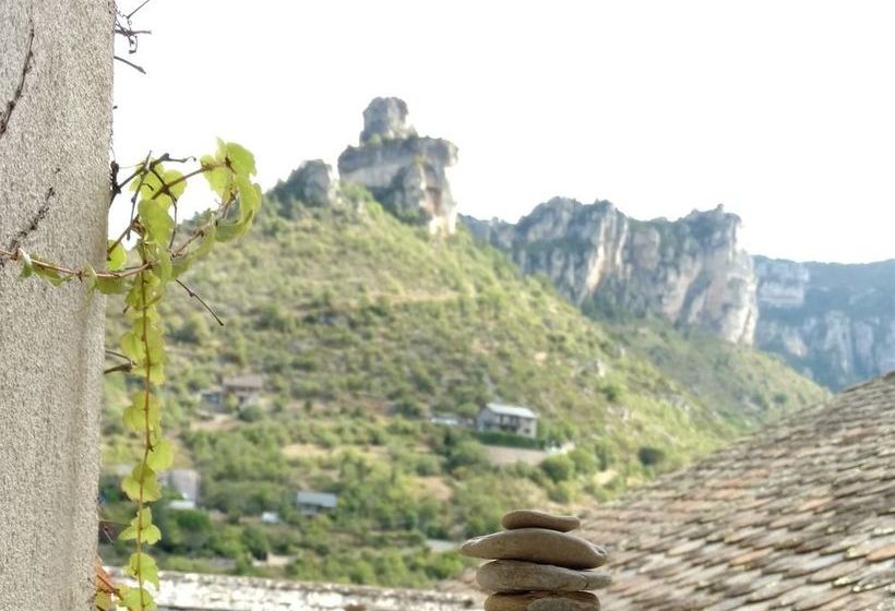 مبيت وإفطار Ermitage De Peyreleau